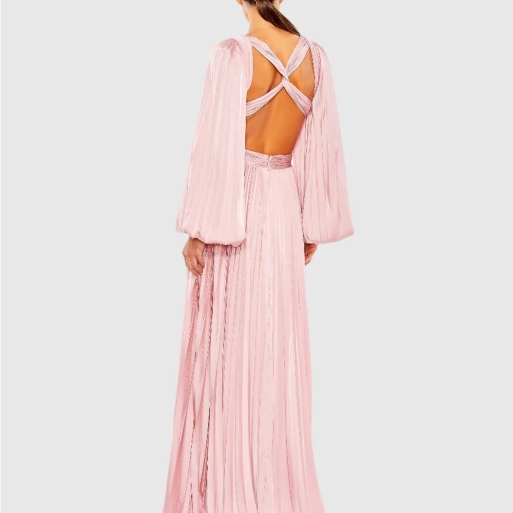 (356) ❤️ BNWT MAC DUGGAL 
Long Sleeve Cut Out Gown #26737 - Picture 4 of 12